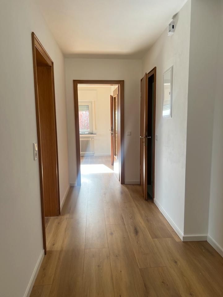 Thumbnail-Frisch renovierte 65 m² Wohnung mit Ruhrtalblick