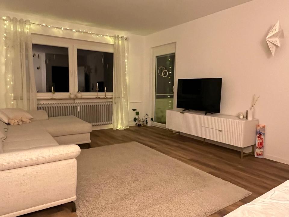 Thumbnail-Wohnung Kurzzeitmiete65qm2Zimmer+Balkon