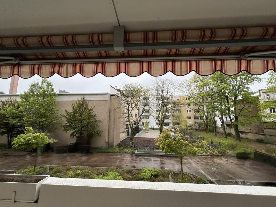 Thumbnail-Helle 3‑Zimmer‑Wohnung mit Balkon & Aufzug – 76133 Karlsruhe Inne