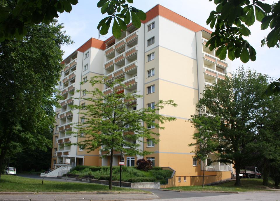 Thumbnail-PraxisGewerbefläche mit Entwicklungsmöglichkeiten