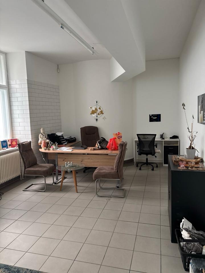 Thumbnail-Büro zu vermieten (25qm) für eine oder zwei Personen