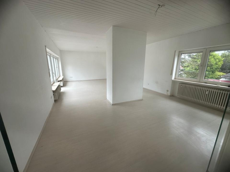 Thumbnail-4 Zimmer Küche Bad Balkon G-WC Abstellkammer