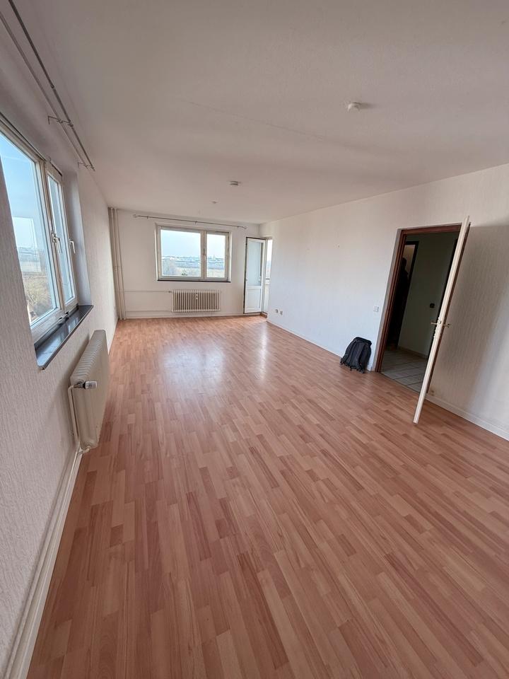 Thumbnail-1-Zi Wohnung 49qm, PKW-Stellplatz, Balkon, Aufzug, Aussicht