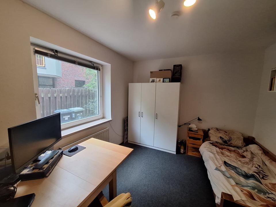 Thumbnail-Helles WG-Zimmer in Uninähe - all-inclusive, 16qm