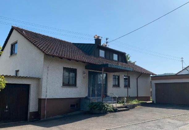 Thumbnail-Traumhaftes Grundstück in Ortsrandlage mit Zweifamilienhaus