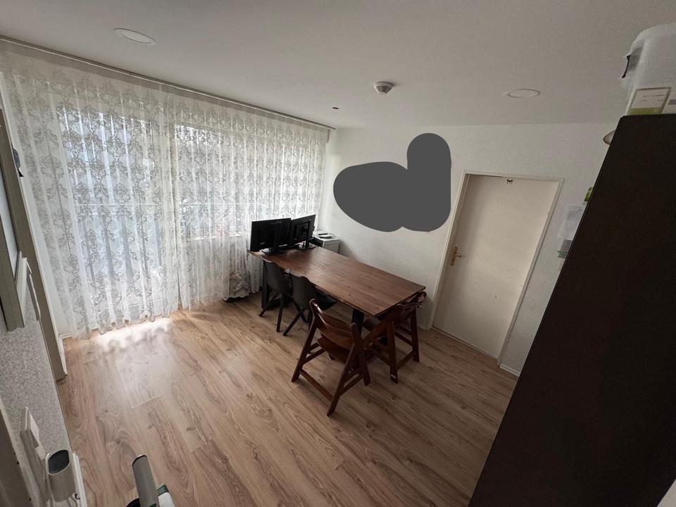 Thumbnail-Wohnung 1.OG Im 8 Parteienhaus