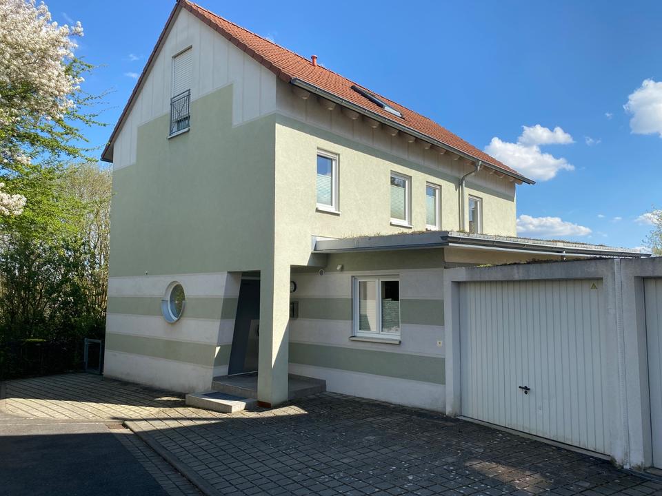 Thumbnail-Einfamilienhaus zur Miete in Haßfurt