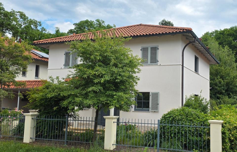 Thumbnail-Modernes Einfamilienhaus in Berlin