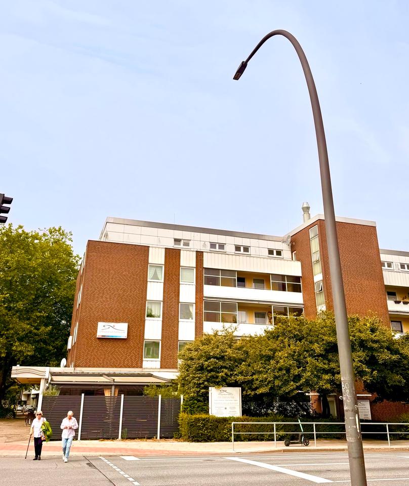 Thumbnail-Helle, sehr gut geschnittene PraxisBüroräumeWohnung HH-Eilbek