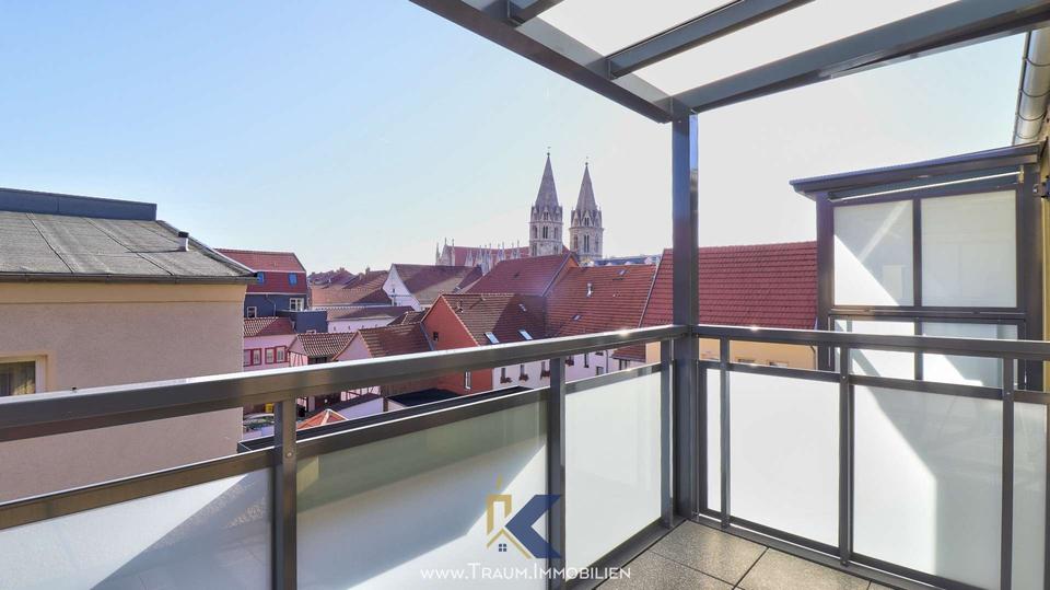 Thumbnail-Über den Dächern der Stadt wohnen - 2-Zi.-Whg. mit Einbauküche und Balkon!