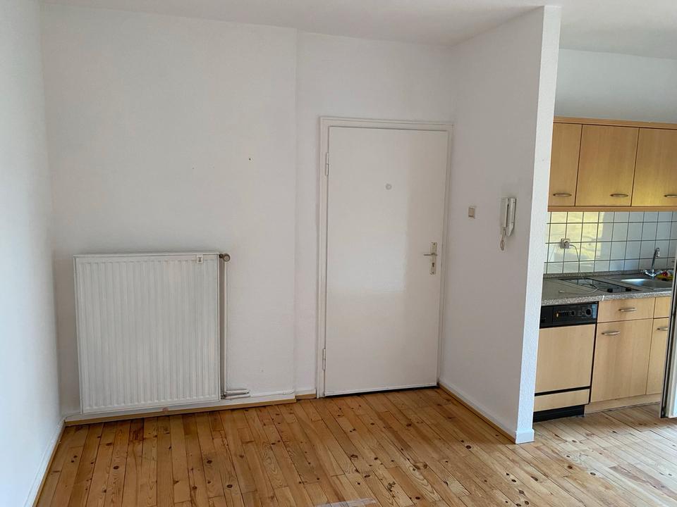 Thumbnail-2-Zimmer Wohnung Alt-Saarbrücken | 32 m² | 295€ Kaltmiete