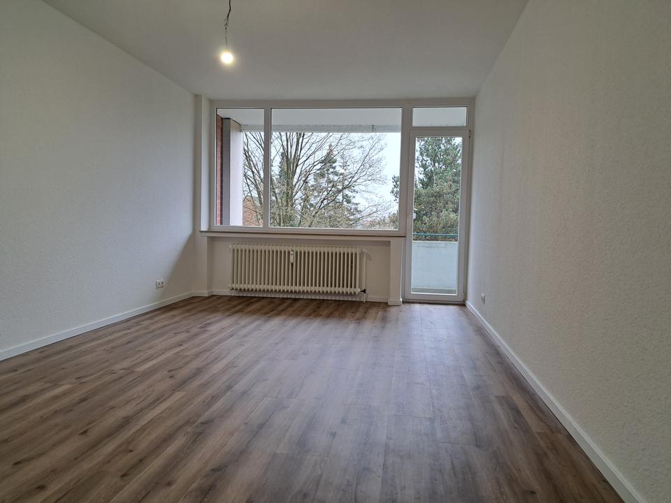 Thumbnail-Modernisierte 2 Zimmerwohnung zur Miete - Wentzel Dr.