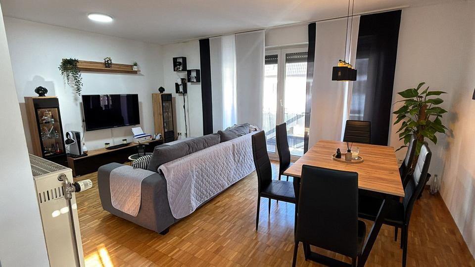 Thumbnail-Ruhig gelegene 2 Zi-Whg mit Balkon in Brombach mit PKW-Stellplatz