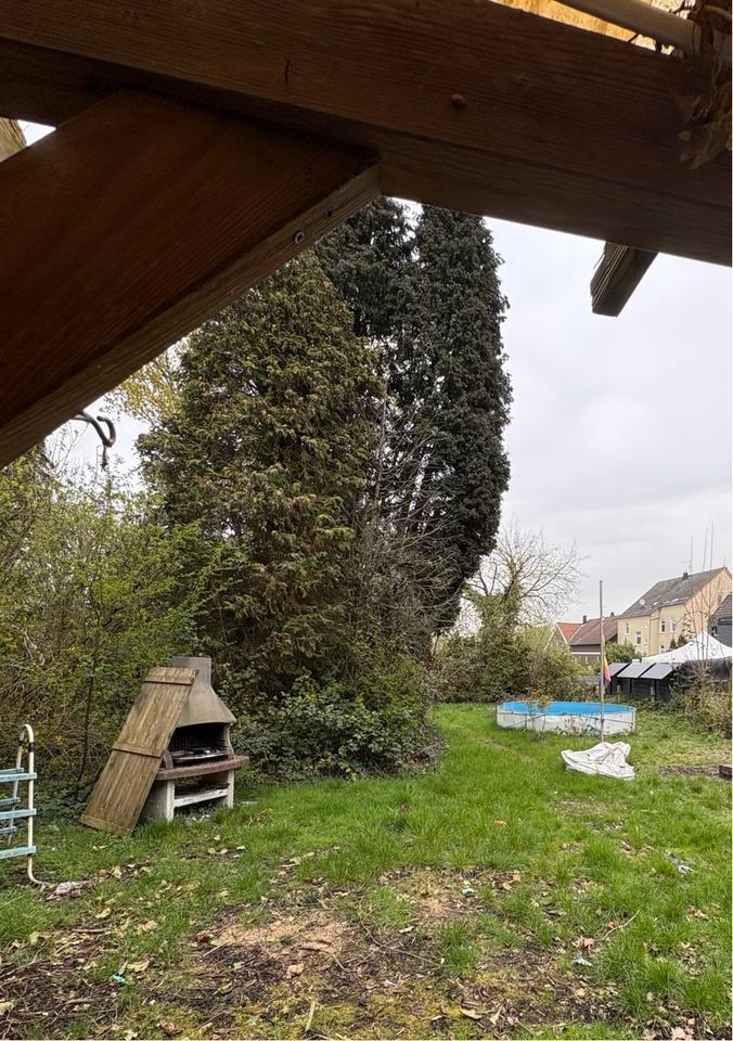 Thumbnail-Großer Garten (650qm) mit massivem Gartenhaus - zentral in Herne