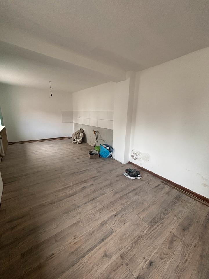 Thumbnail-2,5 Zimmerwohnung zur Vermietung in Östringen