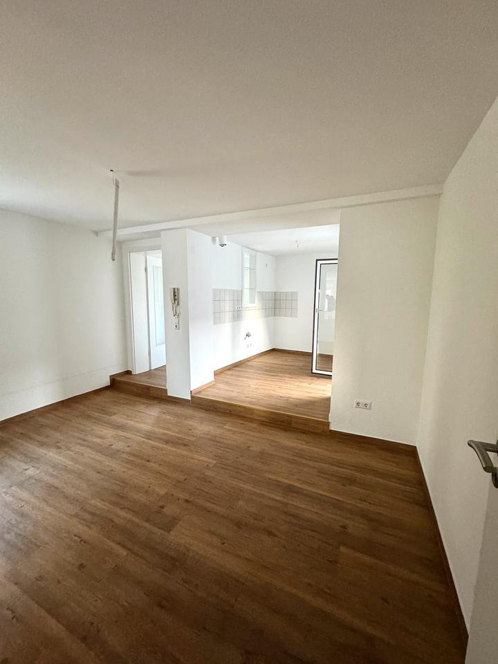 Thumbnail-2,5 Zimmer Wohnung Saniert Absofort!