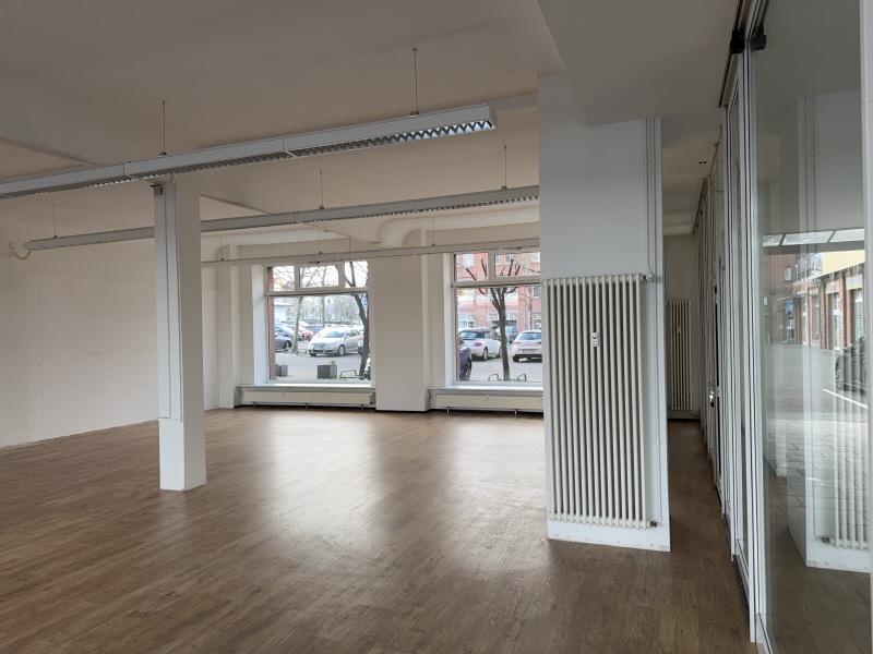 Thumbnail-Ihr neuer Showroom an der B 247