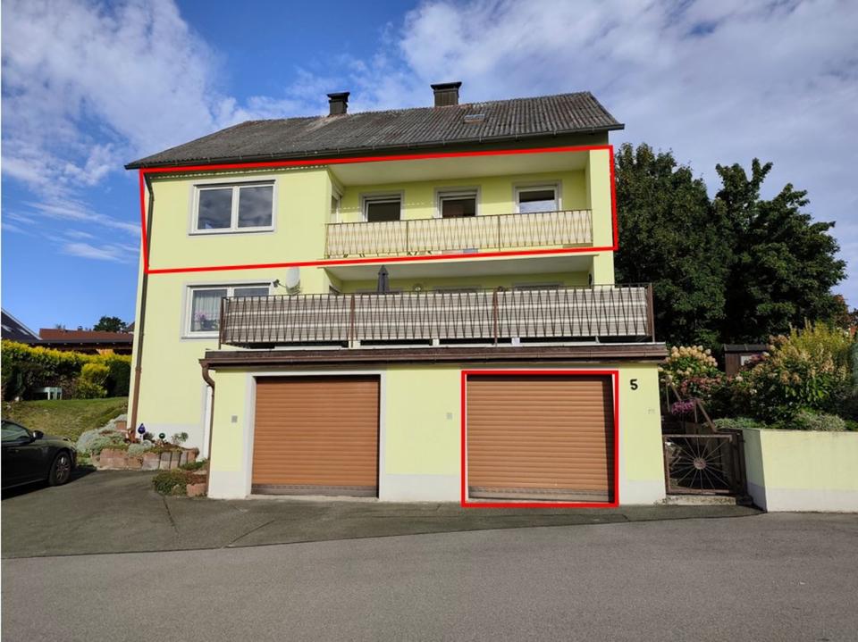 Thumbnail-Attraktive 4-Zimmer-Wohnung: Balkon, Kamin, Küche, Garten, Garage