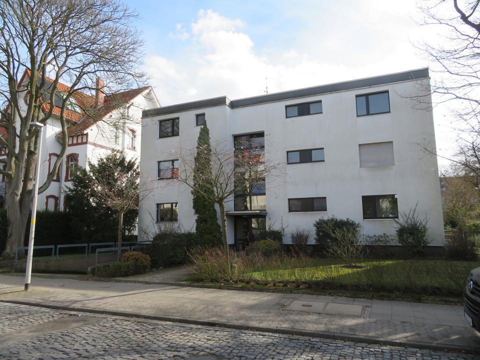 Thumbnail-*Döhren* top sanierte 3-Zi.-Whg. mit großem Südbalkon.