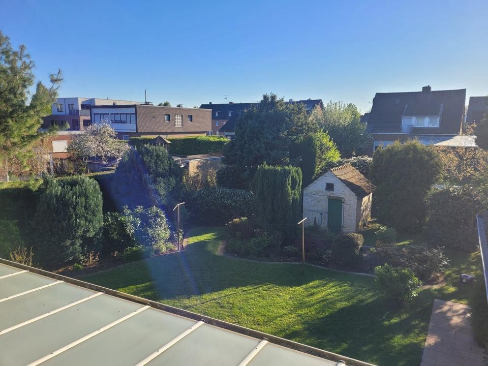 Thumbnail-3-Zi. Wohnung. 1. OG im 2-Fam.Haus mit gr. Balkon zentr. Lage
