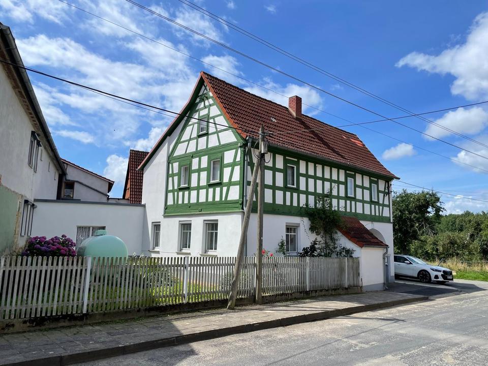 Thumbnail-Charmantes Fachwerkhaus mit Innenhof bei Eisenberg