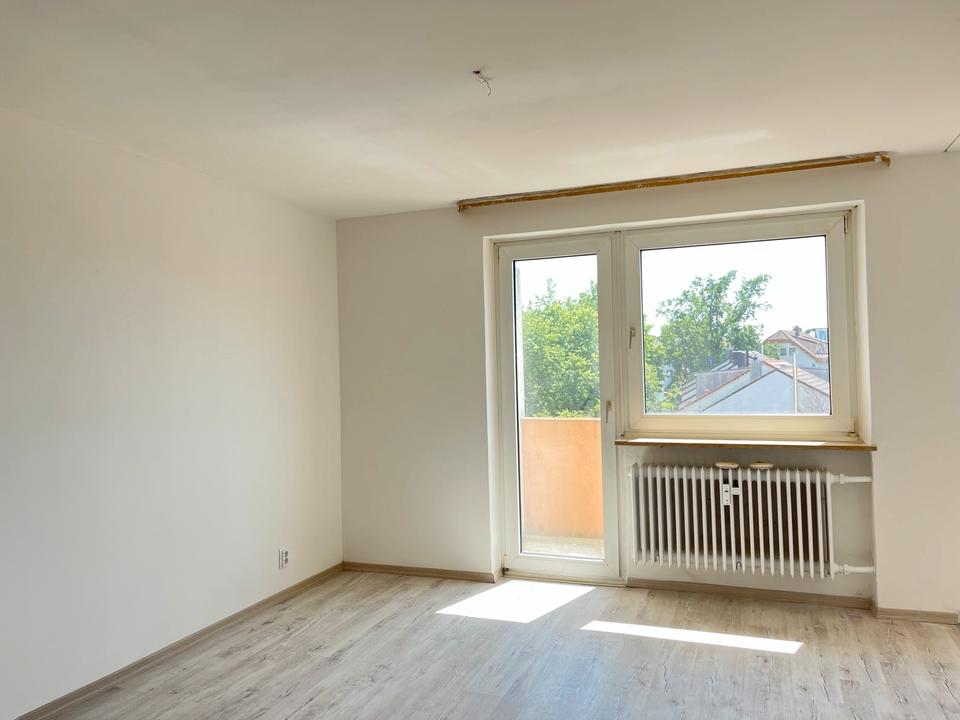 Thumbnail-TOP 1-Zimmerwohnung mit ca. 34qm in Lauf am Kunigundenberg