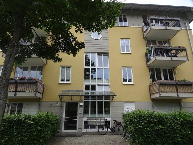 Thumbnail-1-Zimmer-Wohnung in Dresden-Klotzsche mit Terrasse