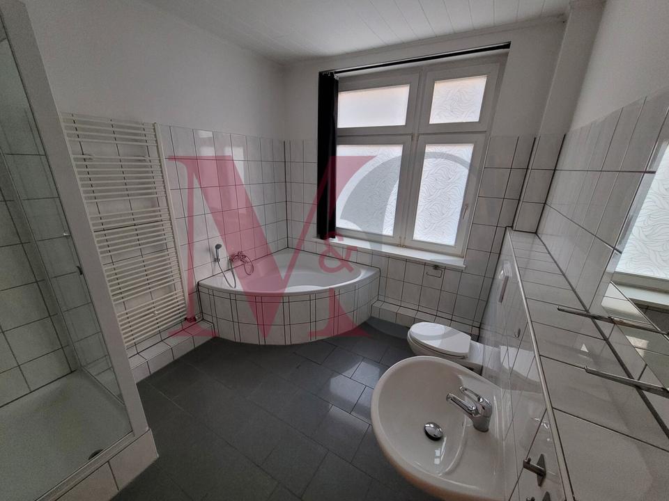 Thumbnail-Schöne 2 Zimmer Wohnung mit Tageslichtbadezimmer