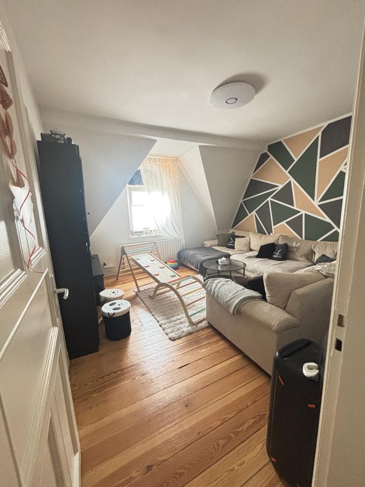 Thumbnail-Schöne 3-Zimmer Altbau Wohnung