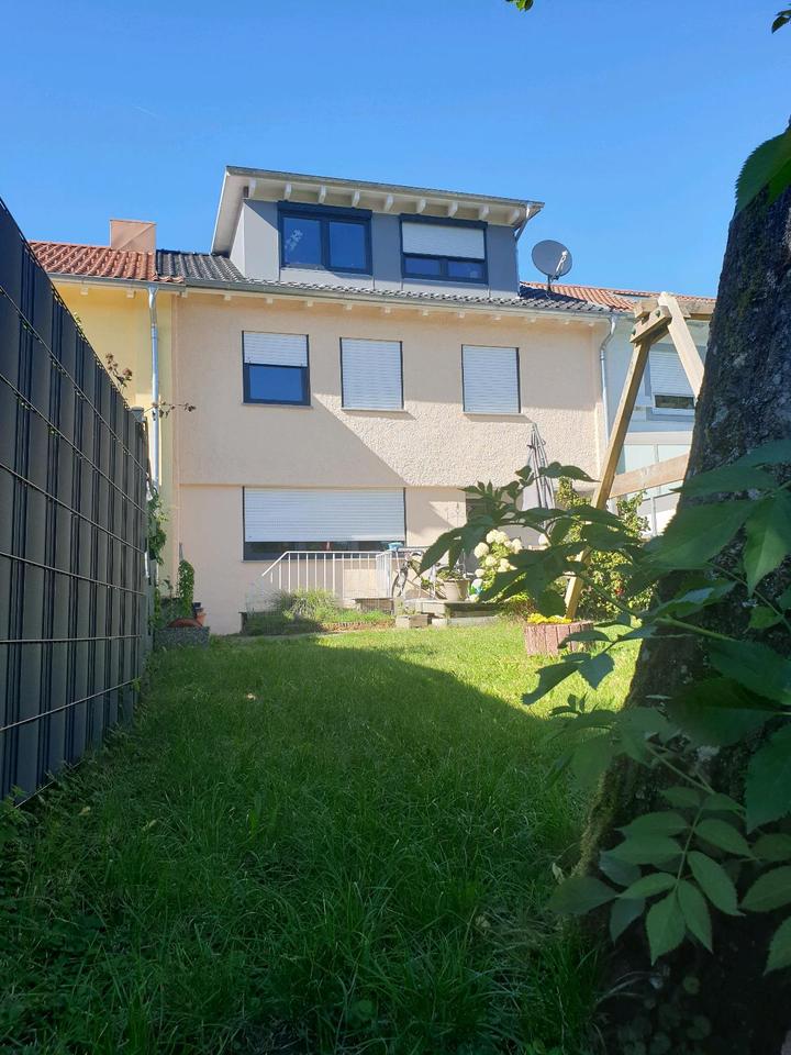 Thumbnail-Reihenhaus Einfamilienhaus