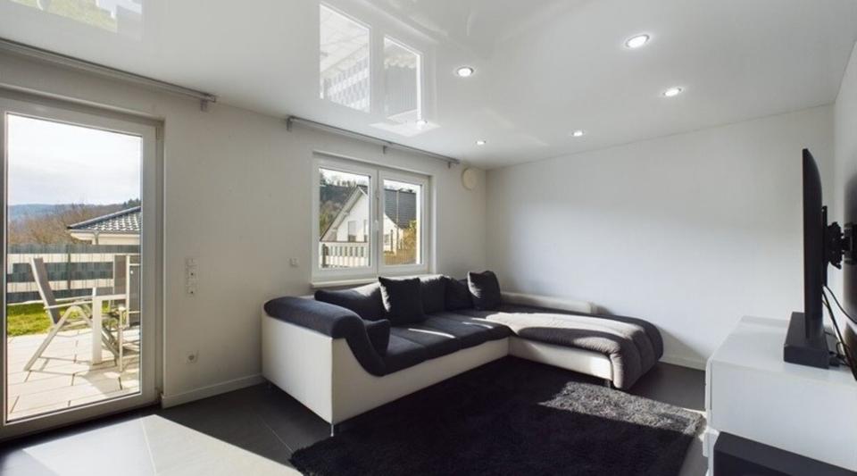 Thumbnail-Moderne 4-Zimmer-Wohnung mit Eigenheimcharakter