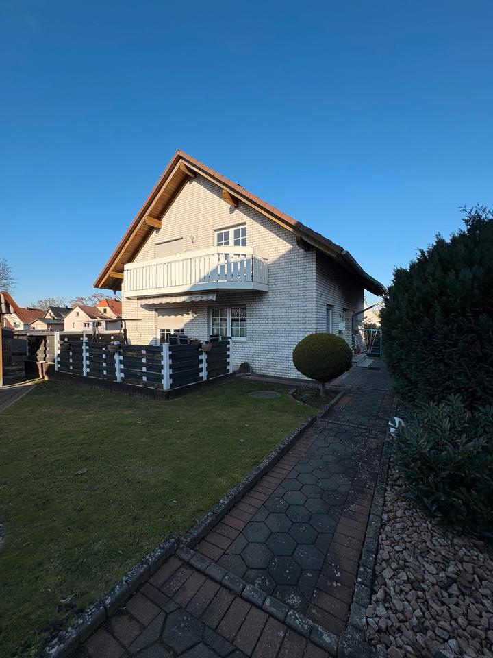 Thumbnail-*RESERVIERT* Einfamilienhaus in Lage-Ehrentrup ELW möglich