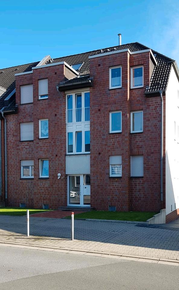 Thumbnail-Wohnung 2 15 Raum WBS erforderlich