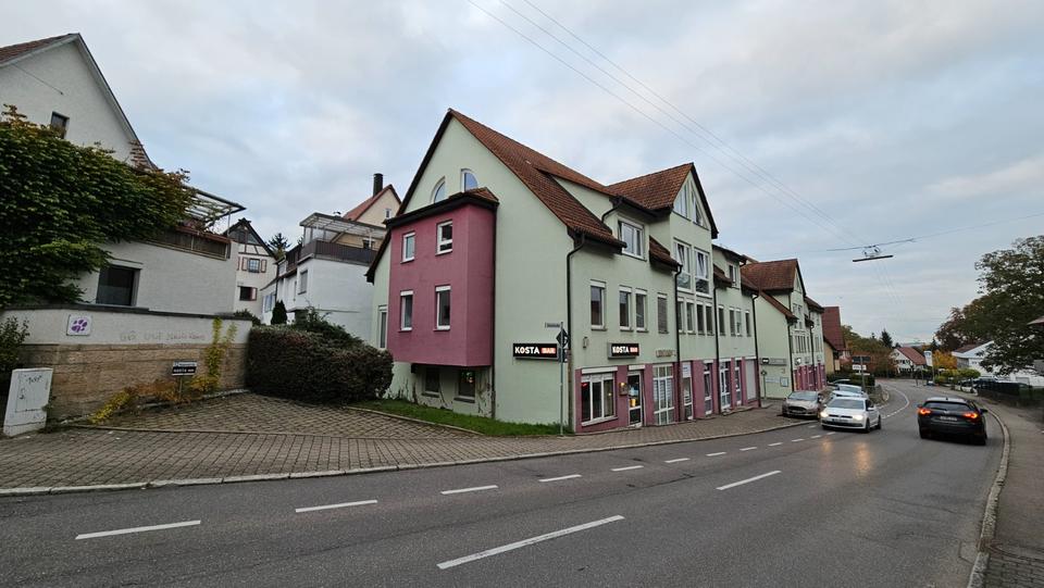 Thumbnail-3-Zimmer-WohnungBüro-Räume in Plattenhardt