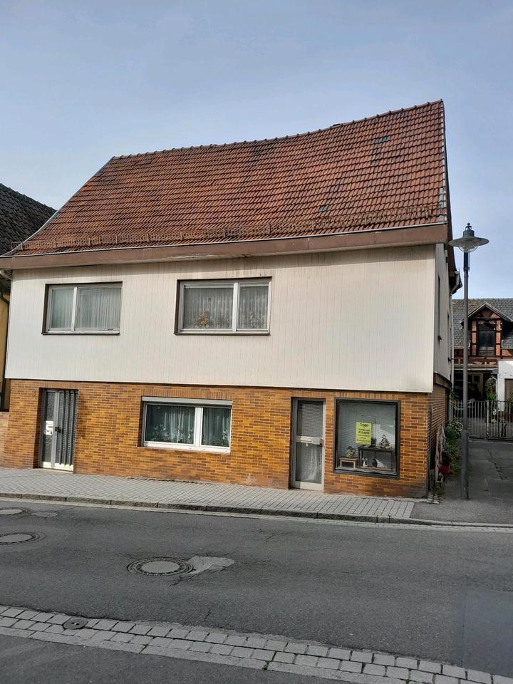 Thumbnail-Verkaufe Mehrfamilienhaus mit Scheune und Garage