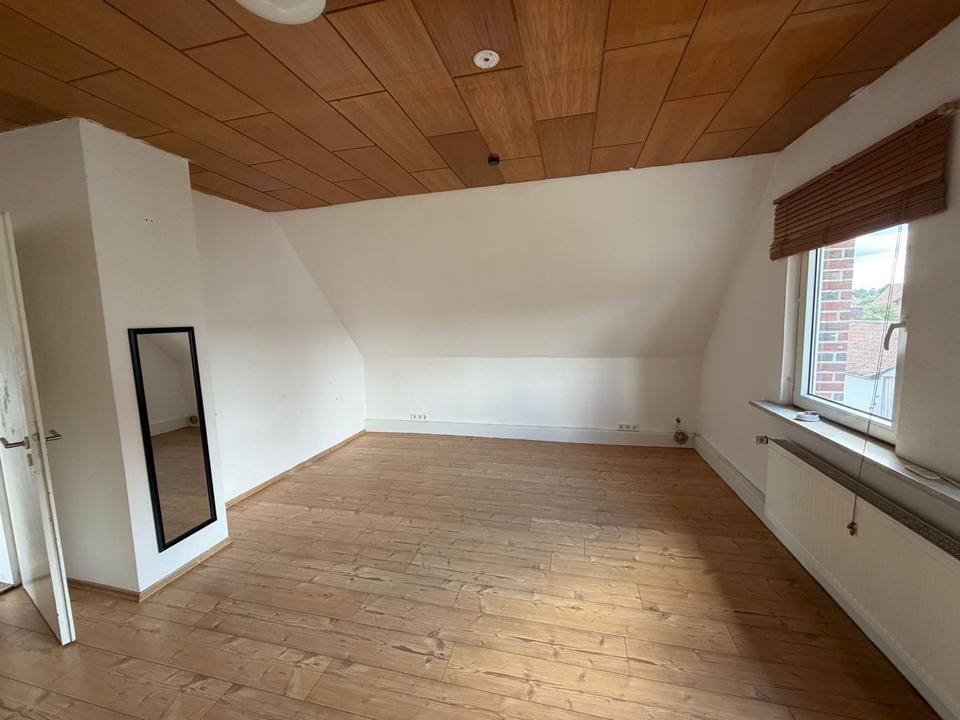Thumbnail-Wohnung mit Einbauküche zum vermieten