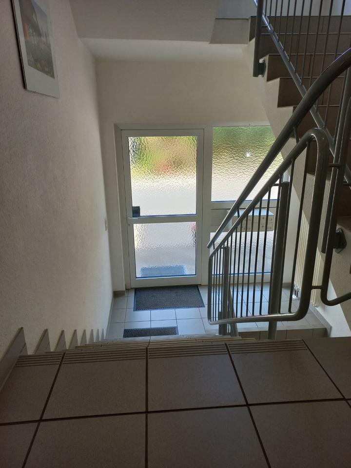 Thumbnail-Steinbach-Hallenberg - schön geschnittene, helle3-Raum Wohnung