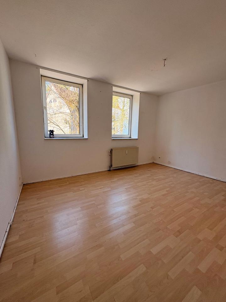 Thumbnail-Renovierungsbedürftige 3-Zimmer-Wohnung mit WBS