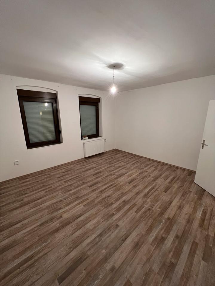 Thumbnail-Singel Wohnung Top Lage Erdgeschoss Wohnung 2 Zimmer Küche