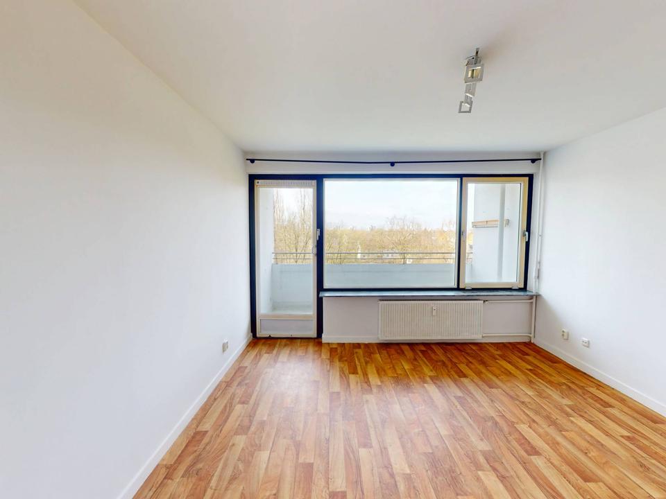 Thumbnail-Gemütliche 1-Zimmer-Wohnung mit großem BALKON und EBK