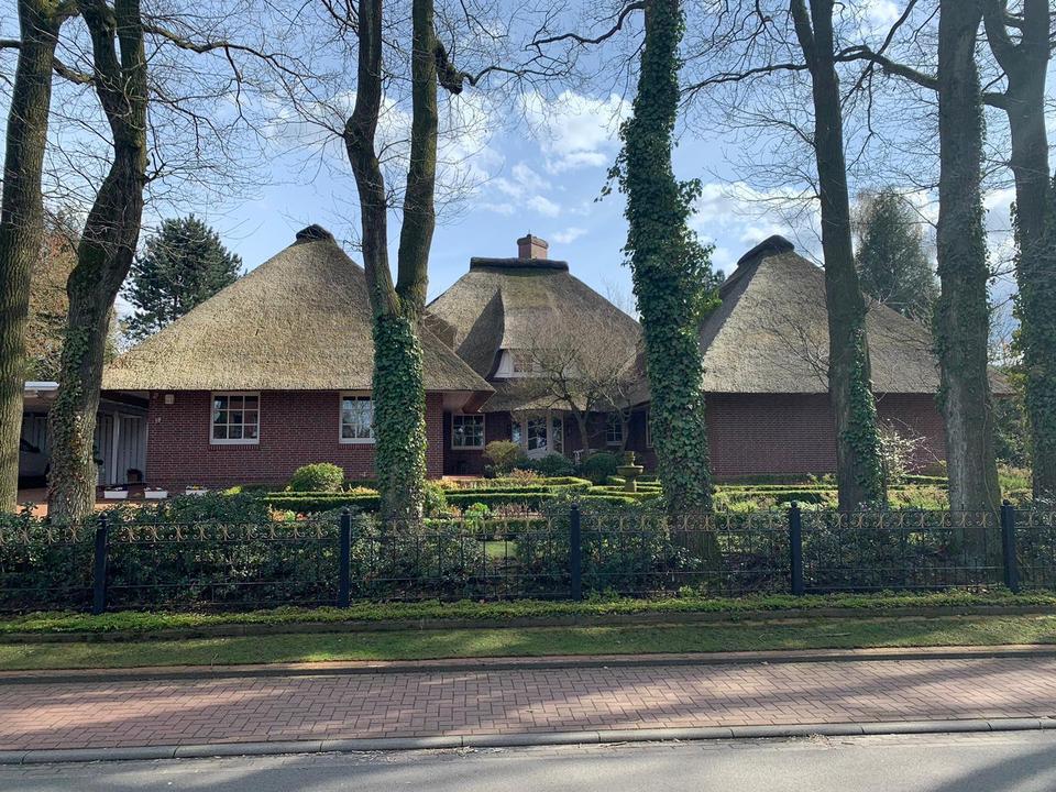 Thumbnail-Modernisierte Reethaus Villa mit parkähnlichem Grundstück