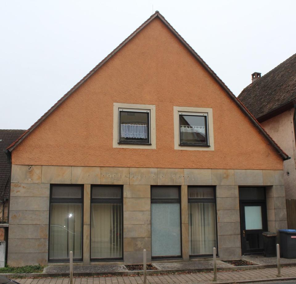 Thumbnail-Vorabinfo: Biete Haus zur Vermietung