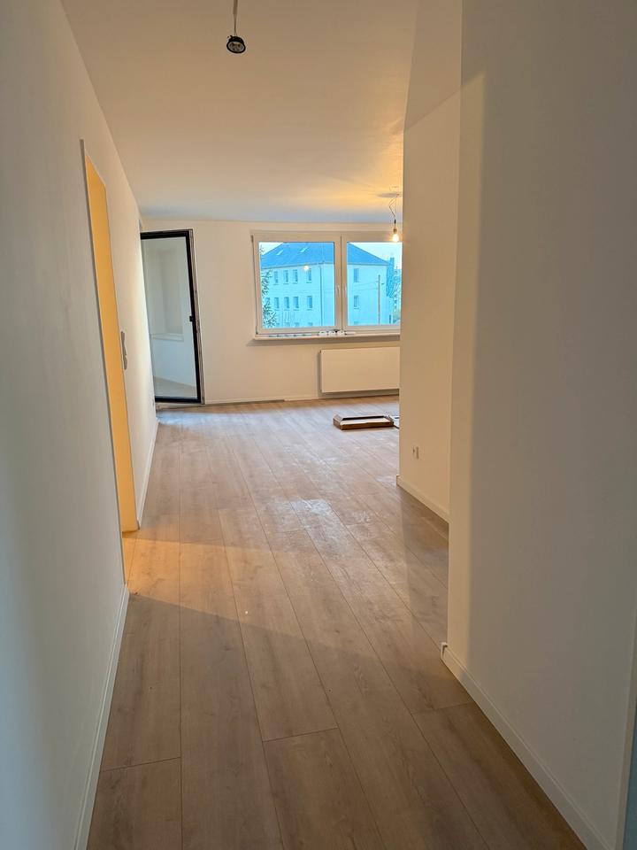 Thumbnail-Sanierte 3 Zimmer Wohnung mit Parkmöglichkeit
