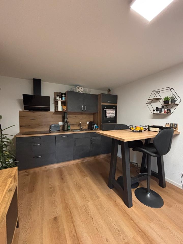 Thumbnail-Sanierte 1,5 Zimmerwohnung zu vermieten-möbliert