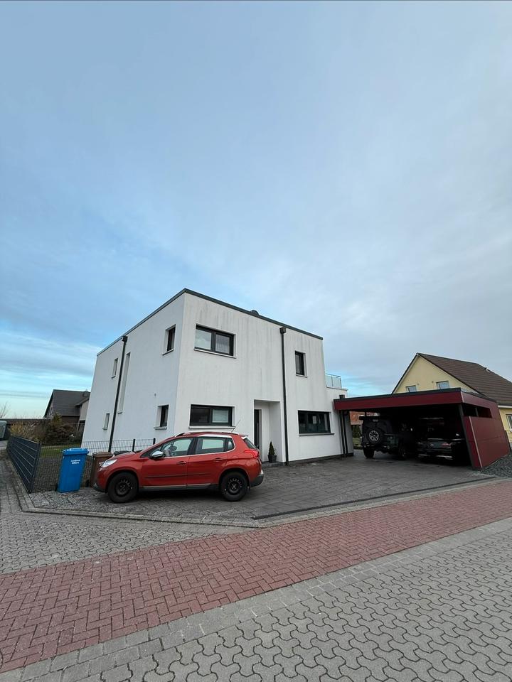 Thumbnail-Einfamilienhaus im Bauhausstil