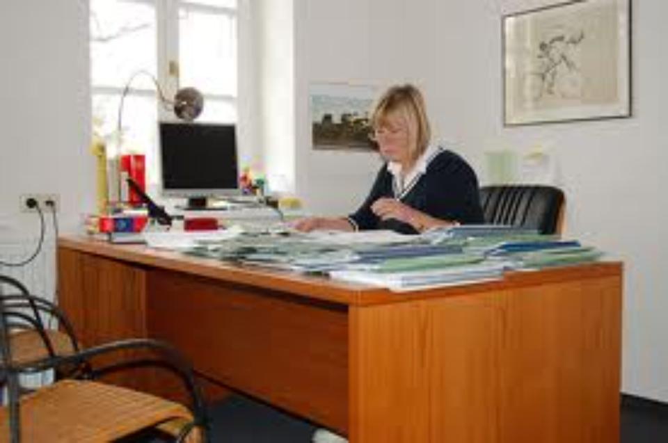 Thumbnail-Büroappartement, günstig und ruhig im Geschäftshaus 27 m²