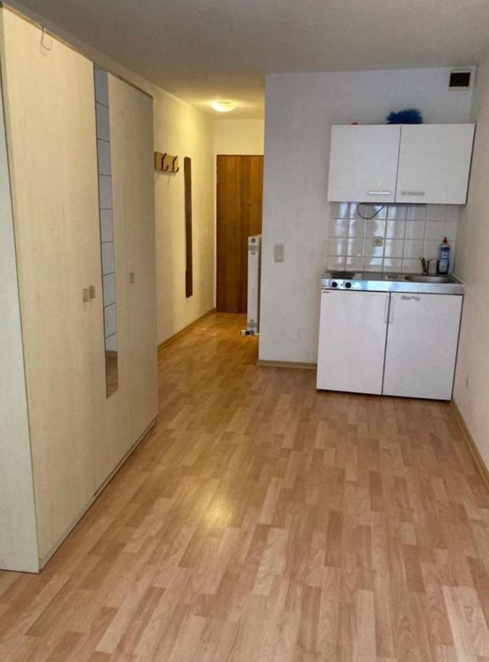 Thumbnail-Gepflegtes 1-Zimmer Studentenarpartment mit Balkon
