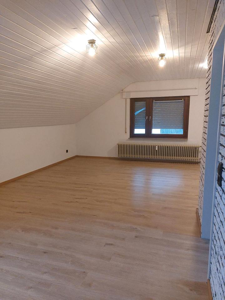 Thumbnail-2 Zimmer Dachgeschosswohnung