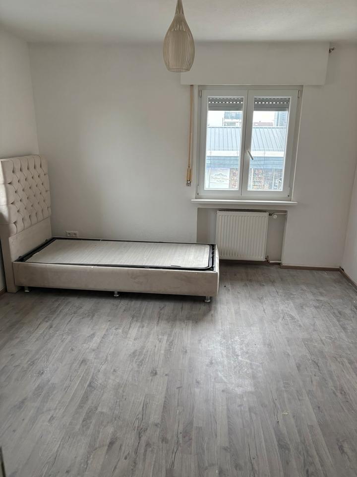 Thumbnail-1 Zimmerwohnung zu vermieten