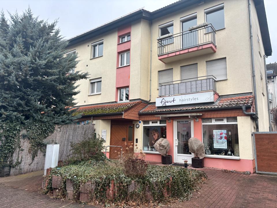 Thumbnail-Ca. 130 m² Wohnfläche, 5 Zimmer, neu renoviert